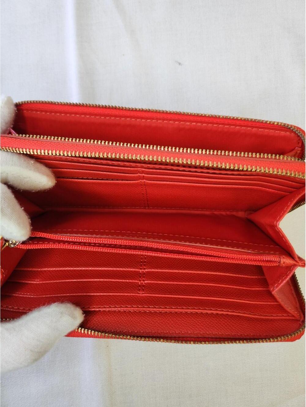 Coach Red Wristlet Wallet with Zipper, Logo, Strap and Credit Card Slots - Picture 4 of 5